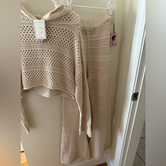 Sincerely Jules beach cover up set. - Picture 3 of 6